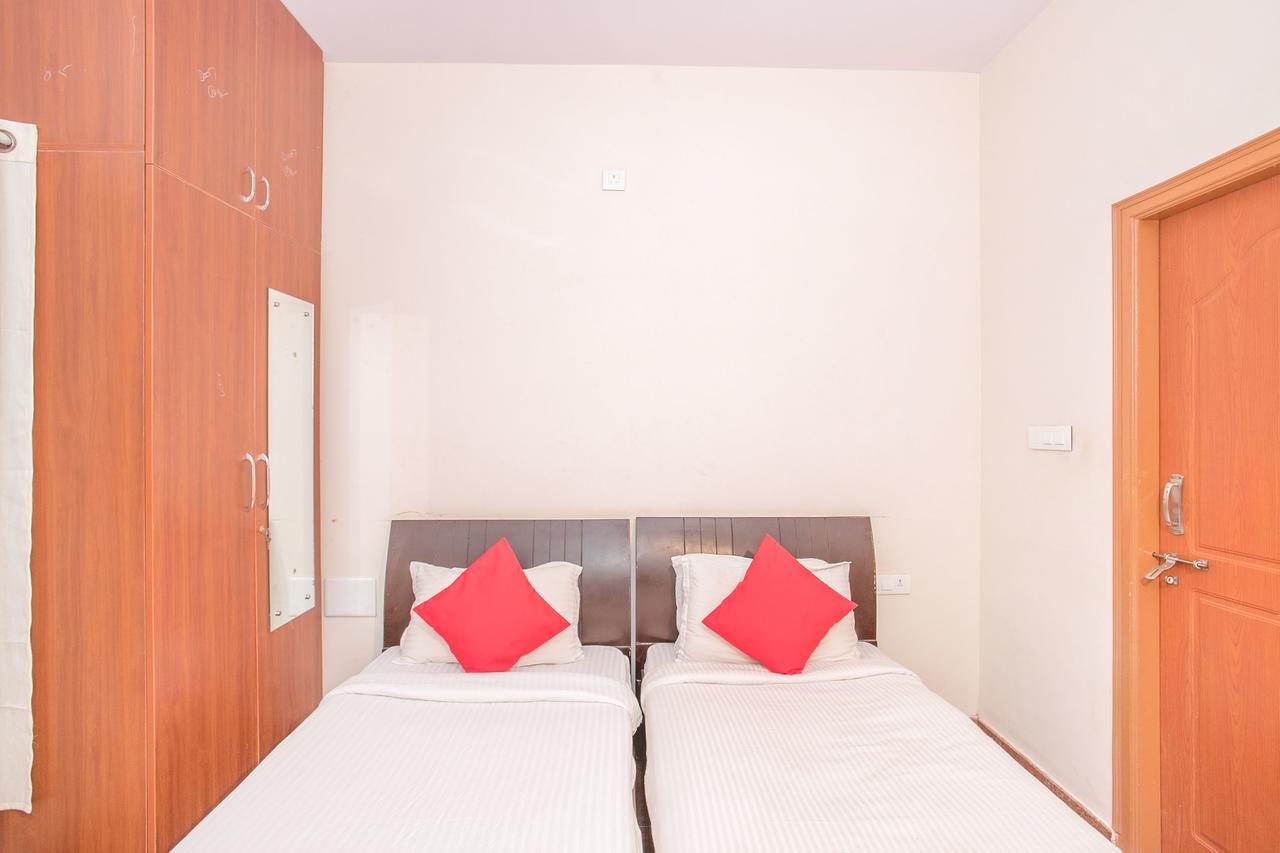 Oyo 9702 Hebbal Hotel Bangalore Ngoại thất bức ảnh